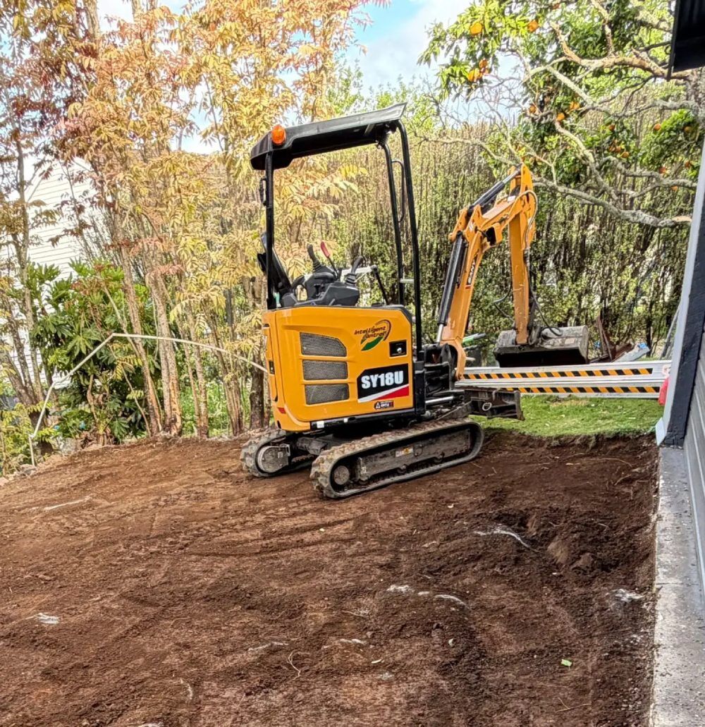 Auckland, Construction, Digger Hire With Operator In Auckland | All Pro Concrete