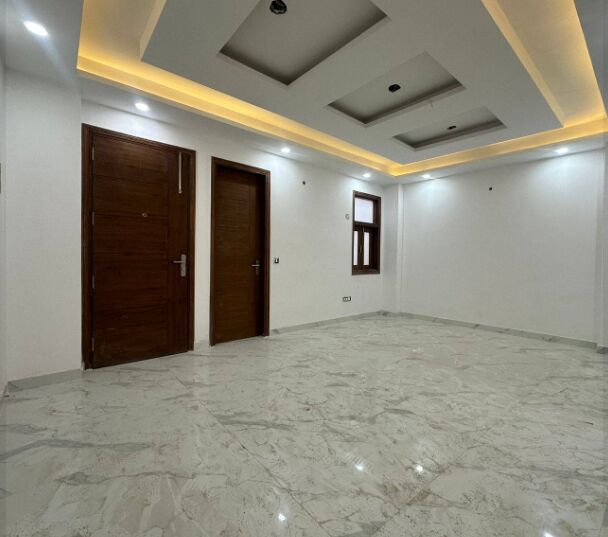 Greater Noida, Real Estate For Sale, INR 10000000,  Explore Nirala Estate Phase 3 Apartments