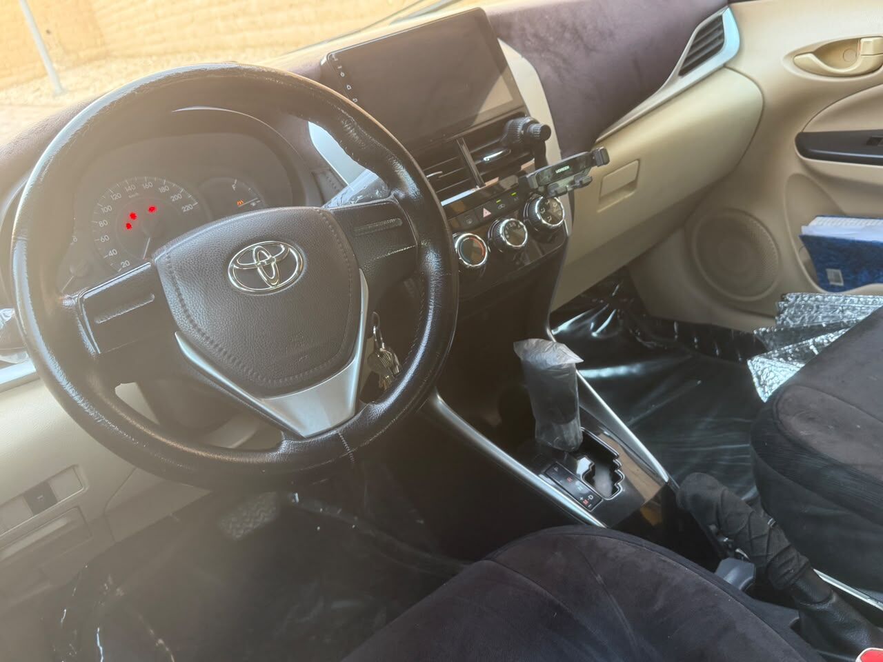 Riyadh, Vehicles, Cars & Trucks , SAR 30000,  Toyota Yaris,  2019,  Automatic,  233 KM,     1.5