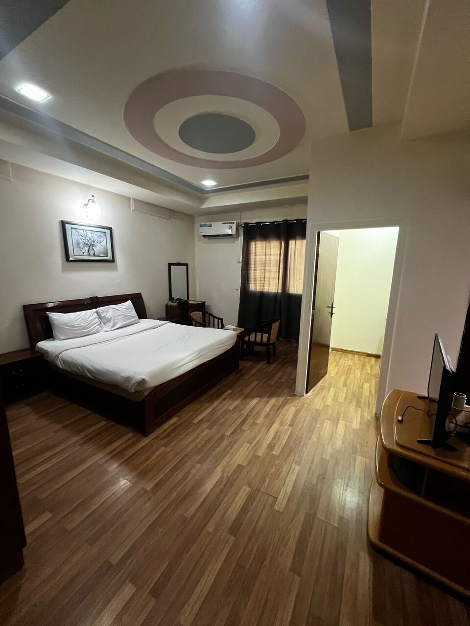 Juffair, Apartments, Flats, Houses & Villas, BHD 200/month,  Furnished,  Studio,  Spacious Fully Furnished Studio For Rent In Juffair  &bull; Location: Juffair, Backside Of The