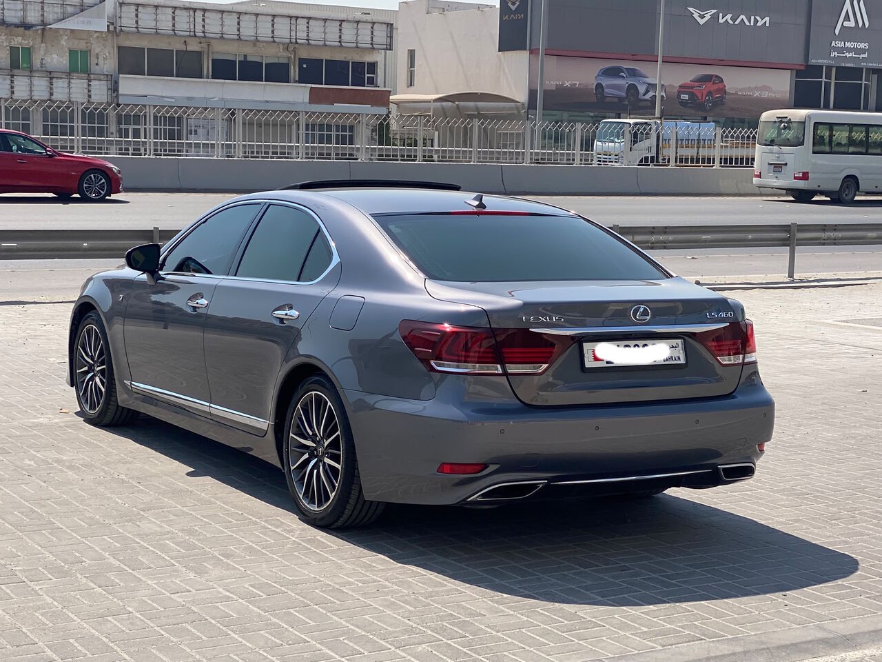 Manama, Vehicles, Cars & Trucks , BHD 5950,  Lexus LS-460,  2013,  Automatic,  210800 KM,   /  (Grey)