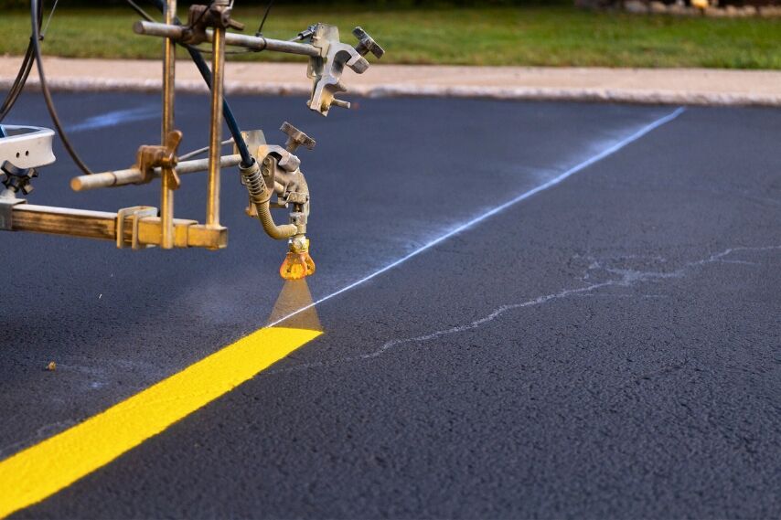 New York, Construction, Professional Parking Lot Striping For Better Traffic Flow