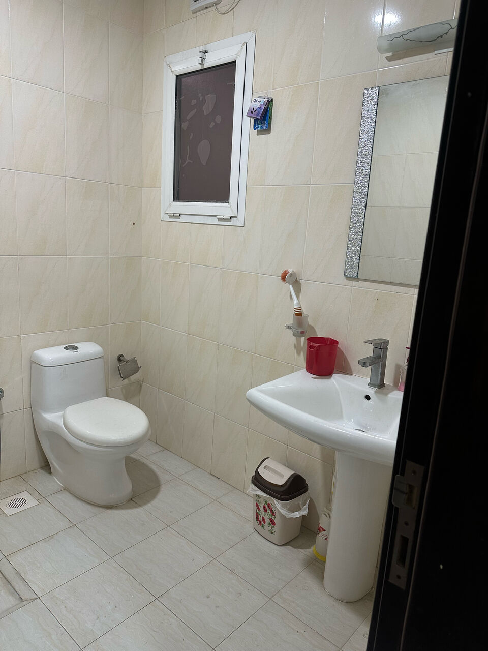 Busaiteen, Rooms for Rent, BHD 85/month,  Room For Rent For Kerala Executive Bachelor