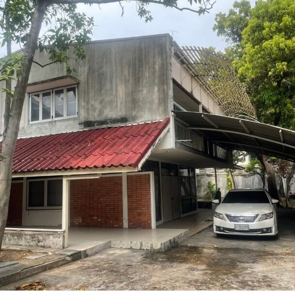 Bangkok, Real Estate For Sale, THB 65000000,  5 BR,  187 Sq. Feet,  ขายที่ดินพร้อมบ้านเก่าแปลงมุม 187 ต