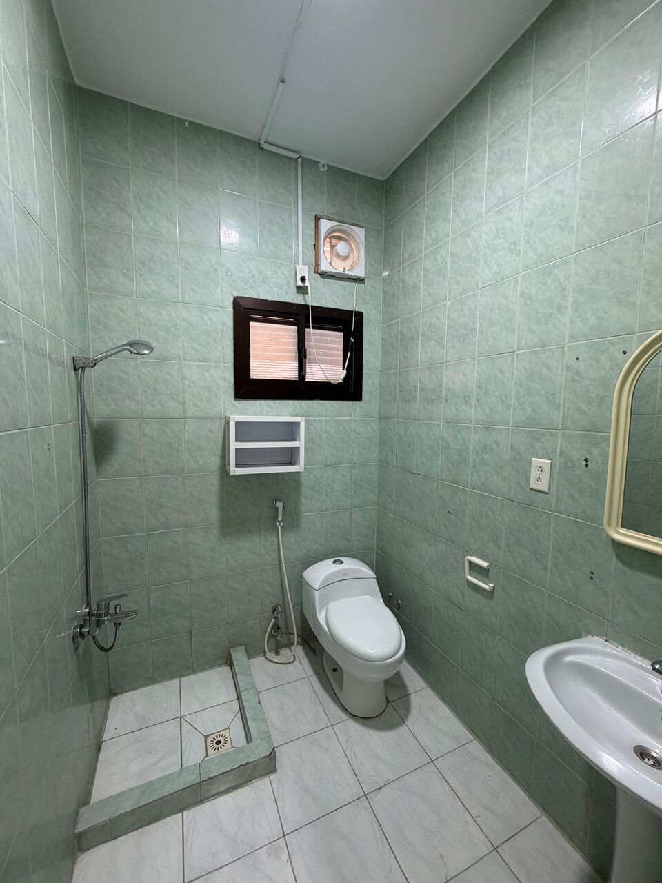 Khobar, Apartments, Flats, Houses & Villas, SAR 42500/year,  4 BR,  Family Apartment For Rent 999/01