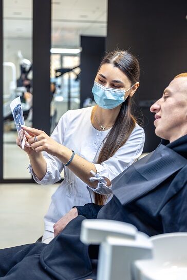 New York, Dental, Meet Experienced Dentists In Brooklyn For Personalized Smile Care!