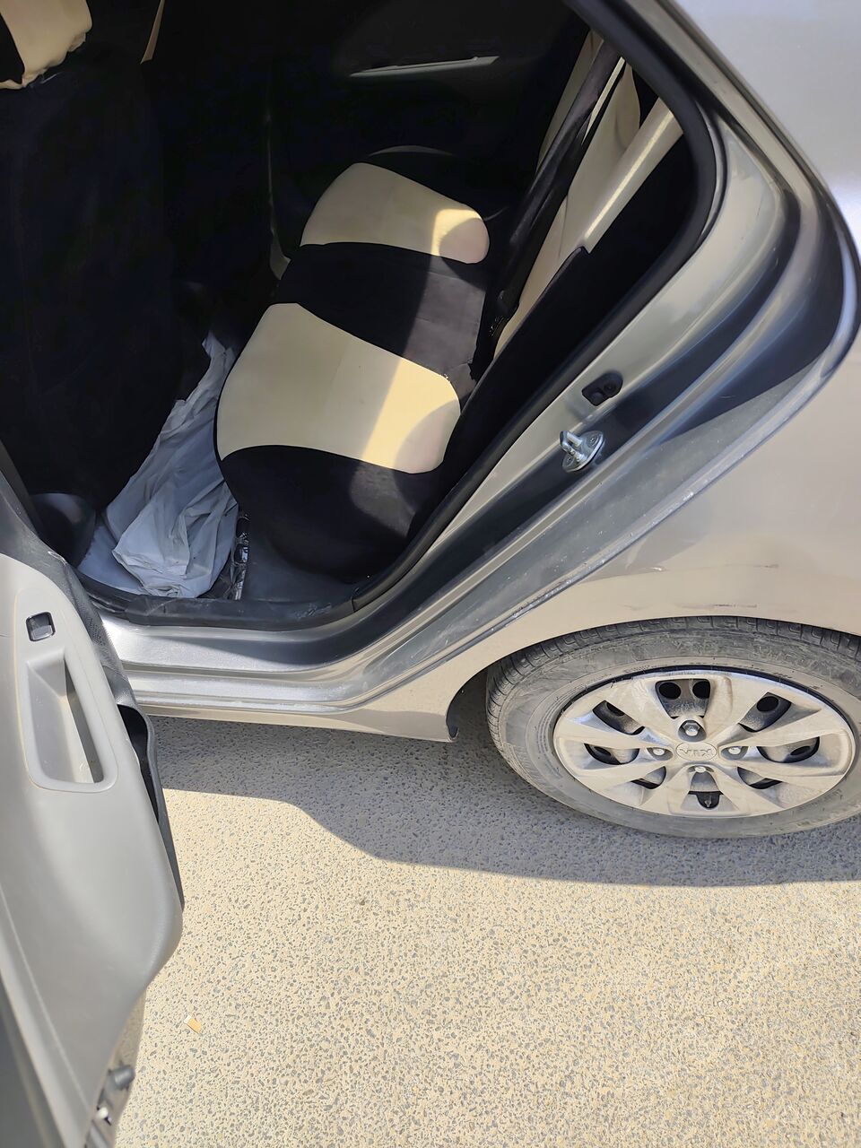 Al Hamra, Job Seekers, Pick Up And Drop Off Service