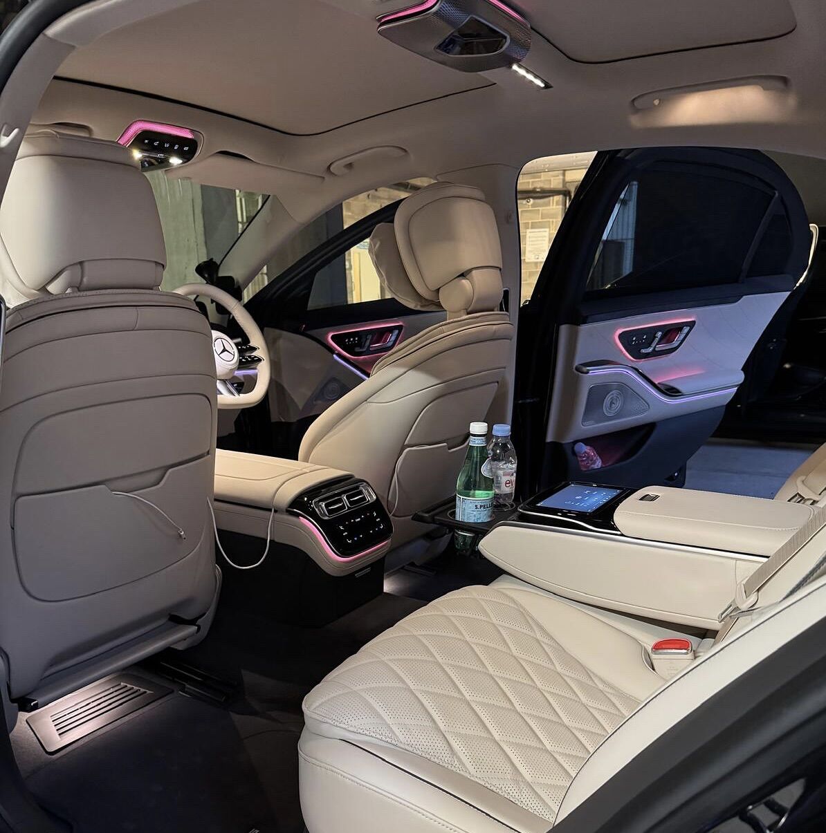 London, Cargo, London Heathrow VIP Airport Transfer
