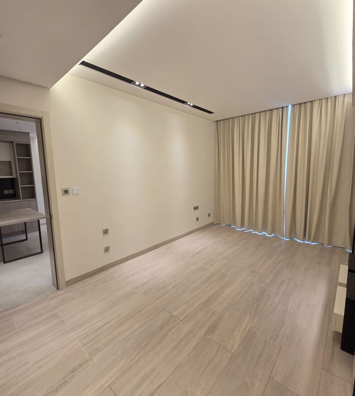 Juffair, Real Estate For Sale, BHD 80,  1 BR,  80 Sq. Meter,  LUXURY APARTMENT FOR SALE