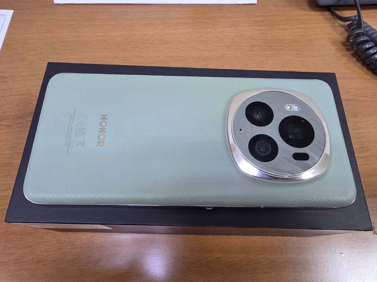 Al Sulaymaniyyah, Mobile Phones, SAR 1800,  Honor Magic 6 Pro (512GB / 12GB) Epi Green