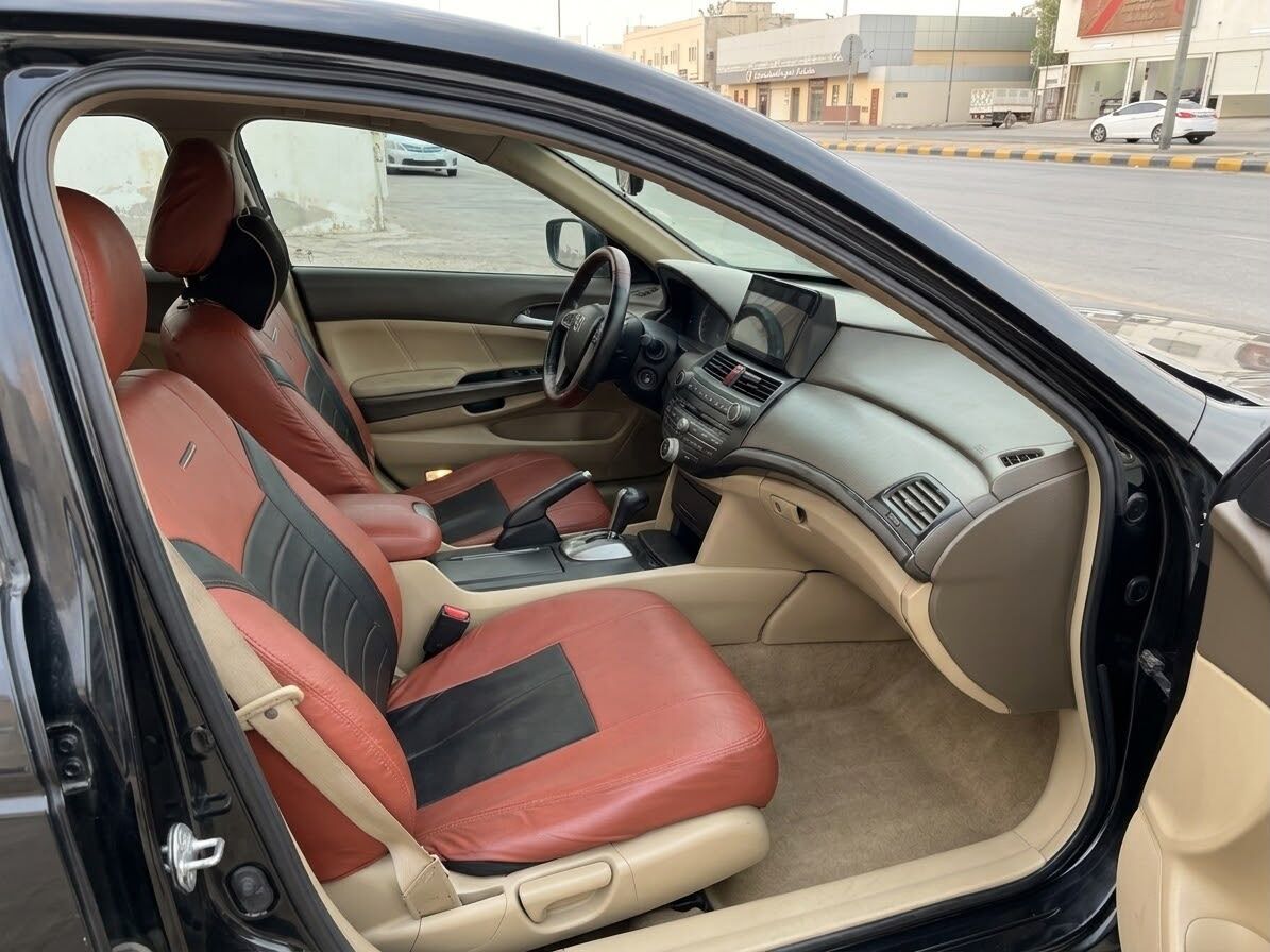 Hara, Vehicles, Cars & Trucks , SAR 27000,  Honda Accord EX-L,  2010,  Automatic,  240000 KM,  Honda Accord , ODO 240000, 27000 Sar