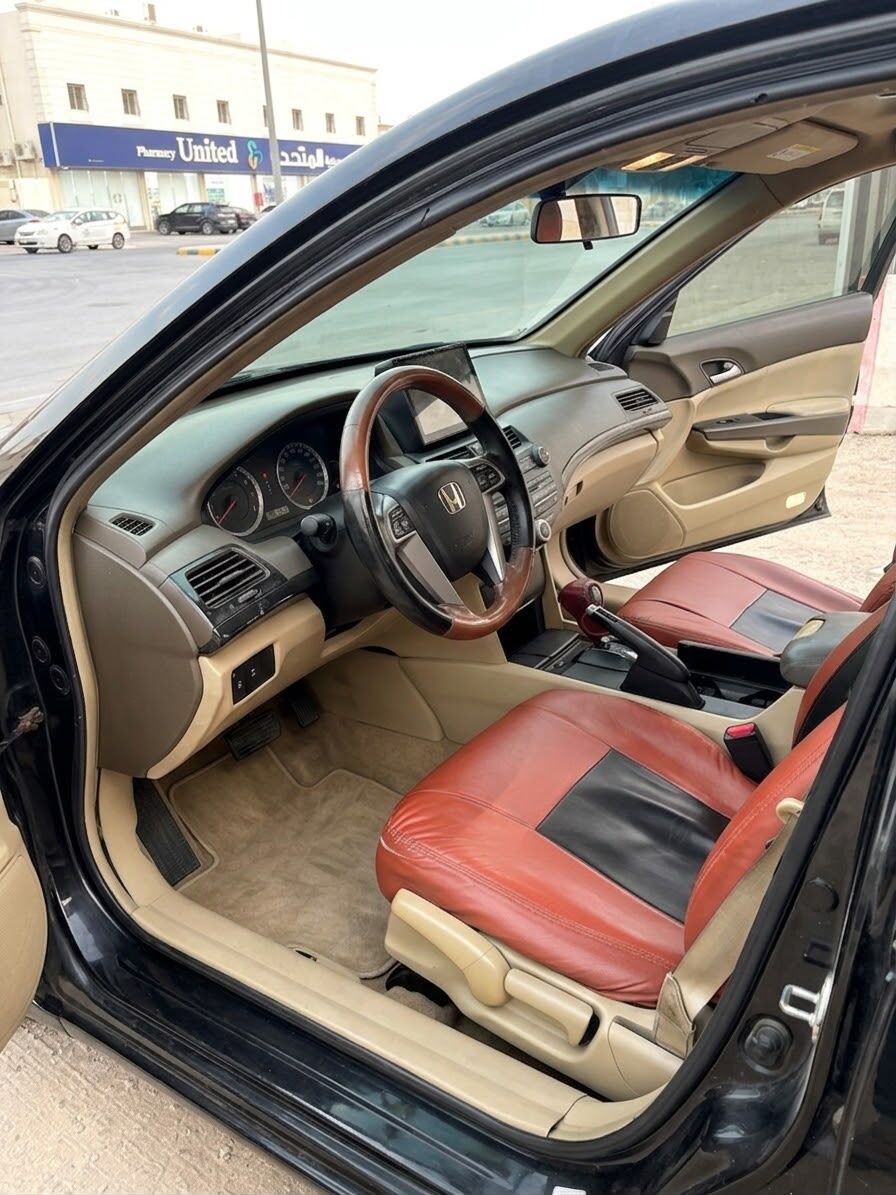 Hara, Vehicles, Cars & Trucks , SAR 27000,  Honda Accord EX-L,  2010,  Automatic,  240000 KM,  Honda Accord , ODO 240000, 27000 Sar
