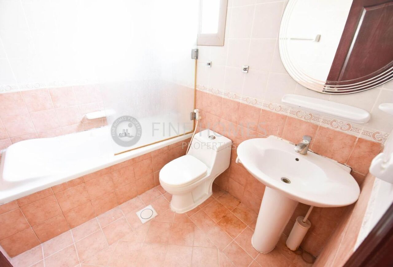 Saar, Villas, BHD 600,  Upgraded Semi Furnished Villa At Saar Area