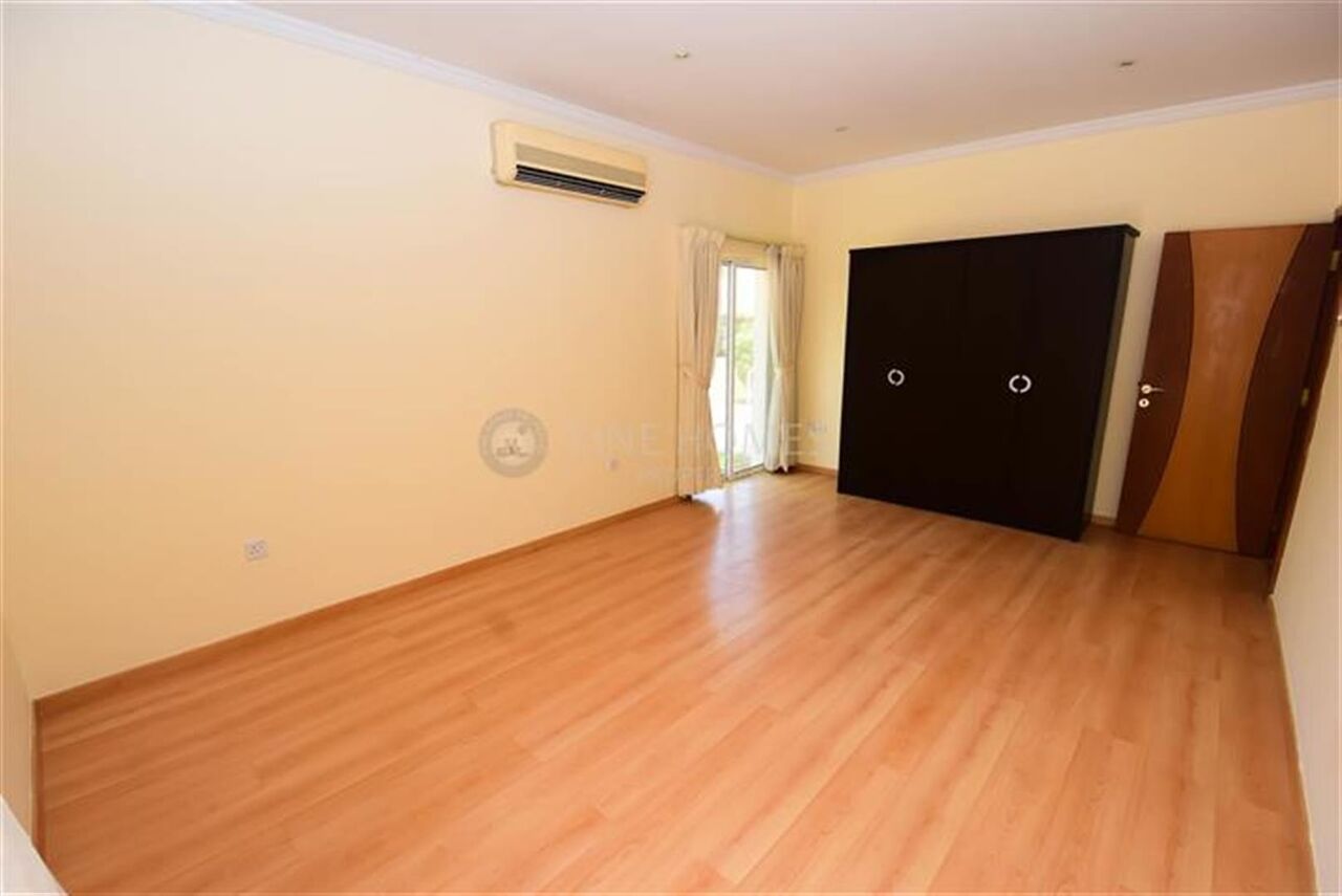 Saar, Villas, BHD 525,  Charming Compound Villa With Garden & Pool