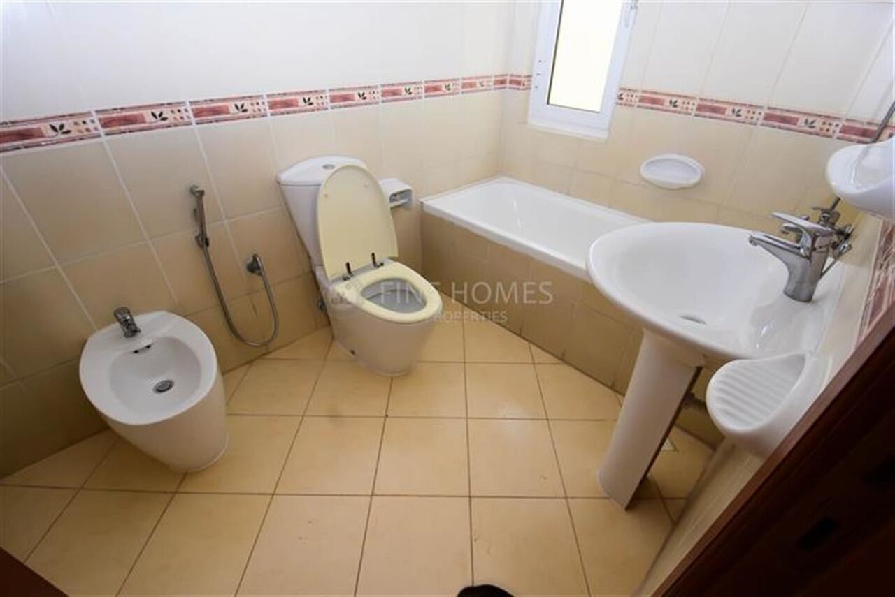 Saar, Villas, BHD 525,  Charming Compound Villa With Garden & Pool