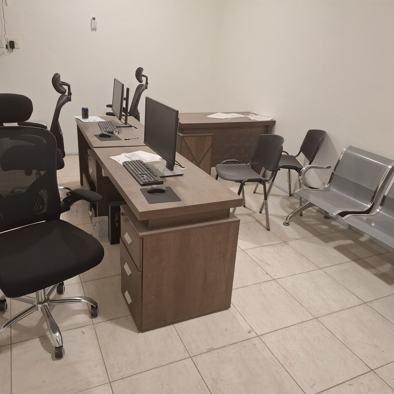 Dammam, Furniture, URGENT SALE