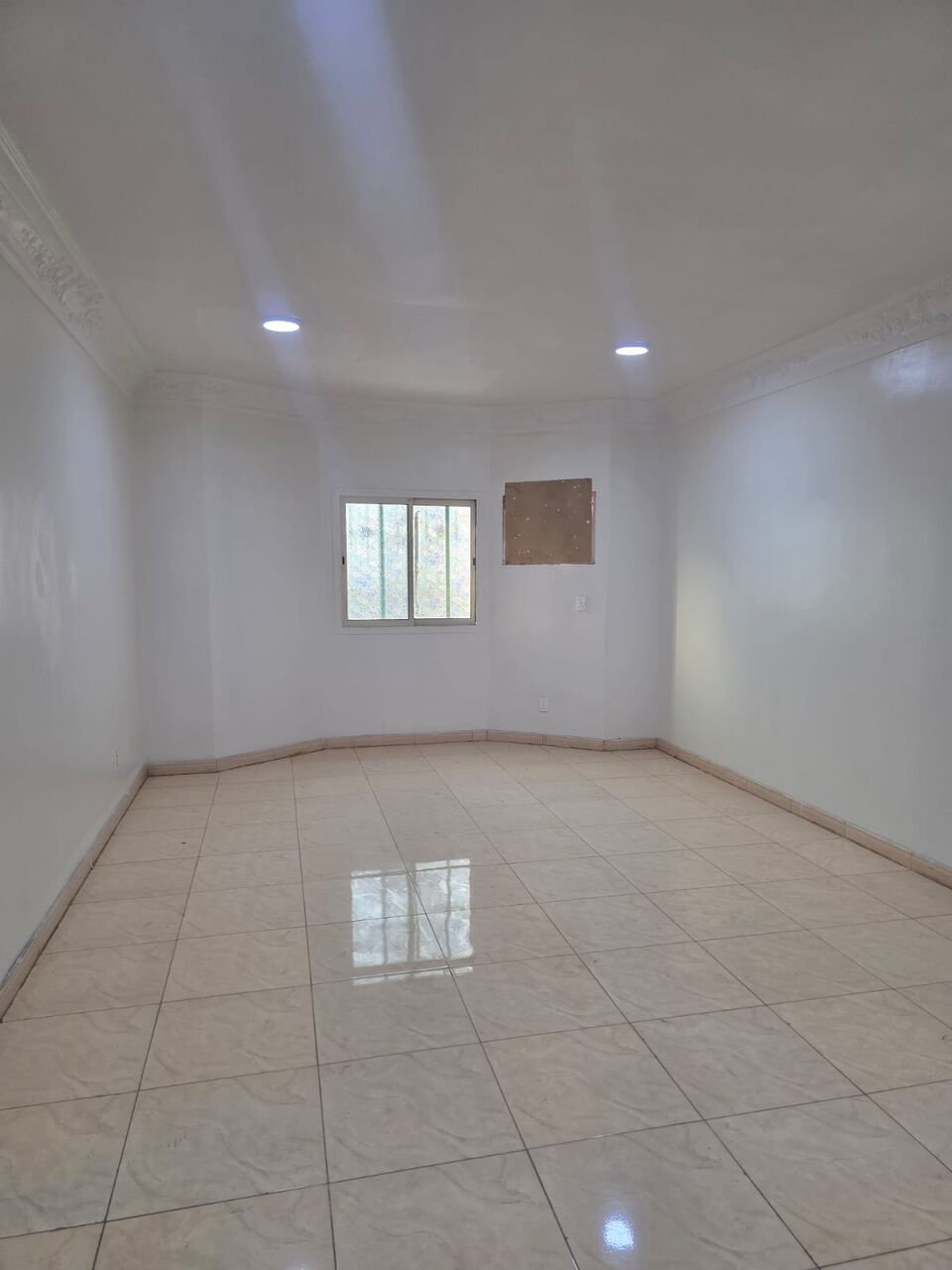 Khobar, Apartments, Flats, Houses & Villas, SAR 19600/year,  2 BR,  &bull; 2 Bedrooms | 1 Bathroom 1 Kitchen | 1 Living Room
