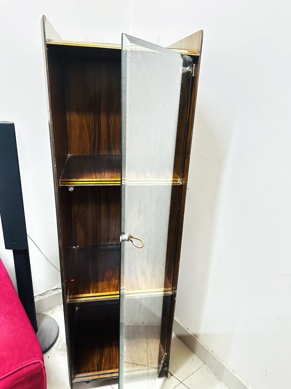 Al Aziziyah, Free Items, SAR 90,  Wooden Glass Shelf