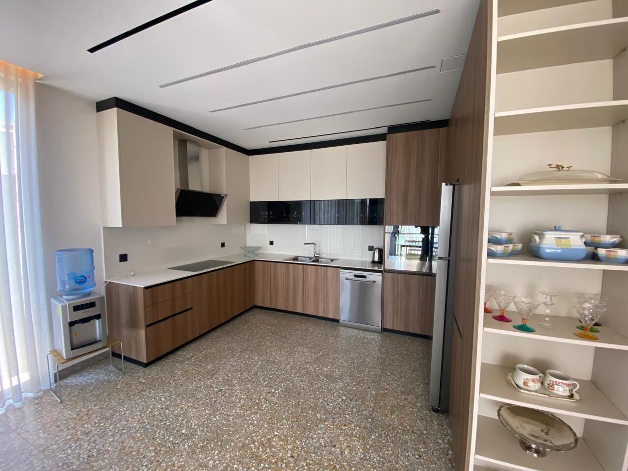 Amman, Apartments, Flats, Houses & Villas, JOD 16500/year,  Furnished,  3 BR,  200 Sq. Meter,  Furnished Apartment For Rent