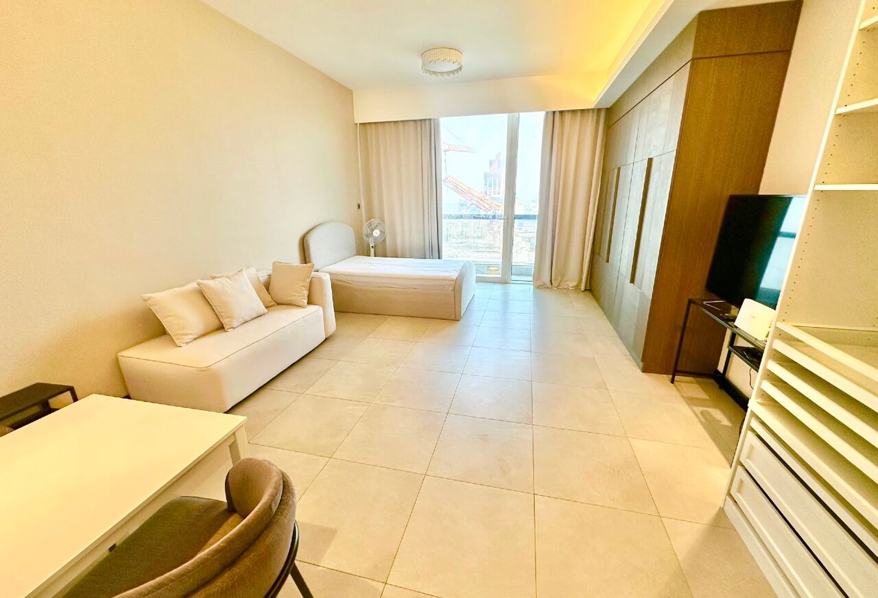 Juffair, Apartments, Flats, Houses & Villas, BHD 300/month,  Studio,  STUDIO FLAT | FULLY FURNISHED | 5-STAR FACILITY |