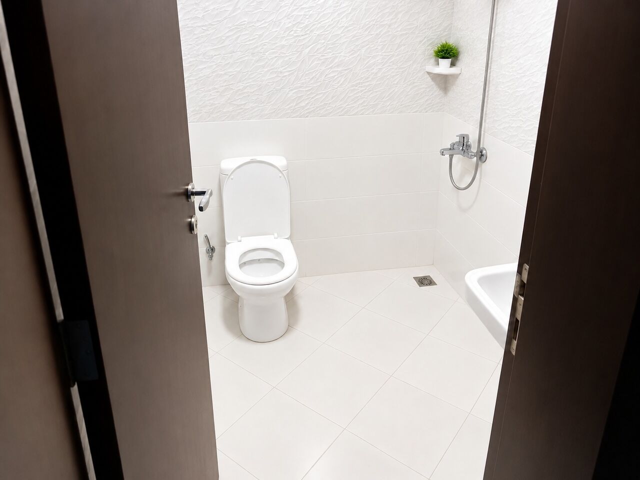 Hoora, Apartments, Flats, Houses & Villas, BHD 250/month,  Furnished,  2 BR,  Fully Furnished 2BHK With Ewa In Hoora,Parking,Lift, Neat & Clean Flat@ 35547951