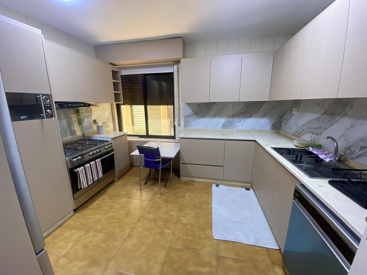 Abdoun, Apartments, Flats, Houses & Villas, JOD 12000/year,  Furnished,  3 BR,  150 Sq. Meter,  Duplex Apartment For Rent