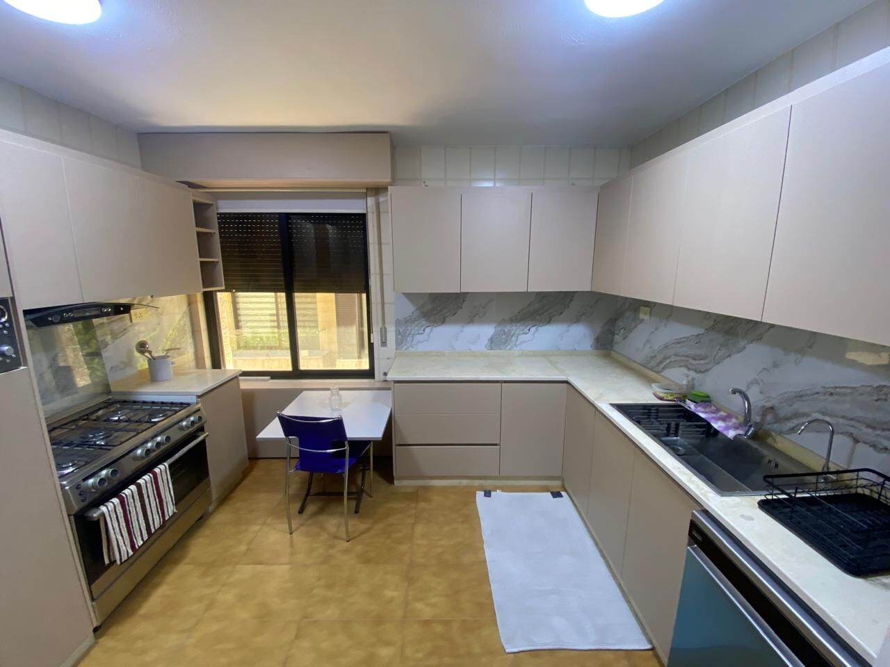 Abdoun, Apartments, Flats, Houses & Villas, JOD 12000/year,  Furnished,  3 BR,  150 Sq. Meter,  Duplex Apartment For Rent