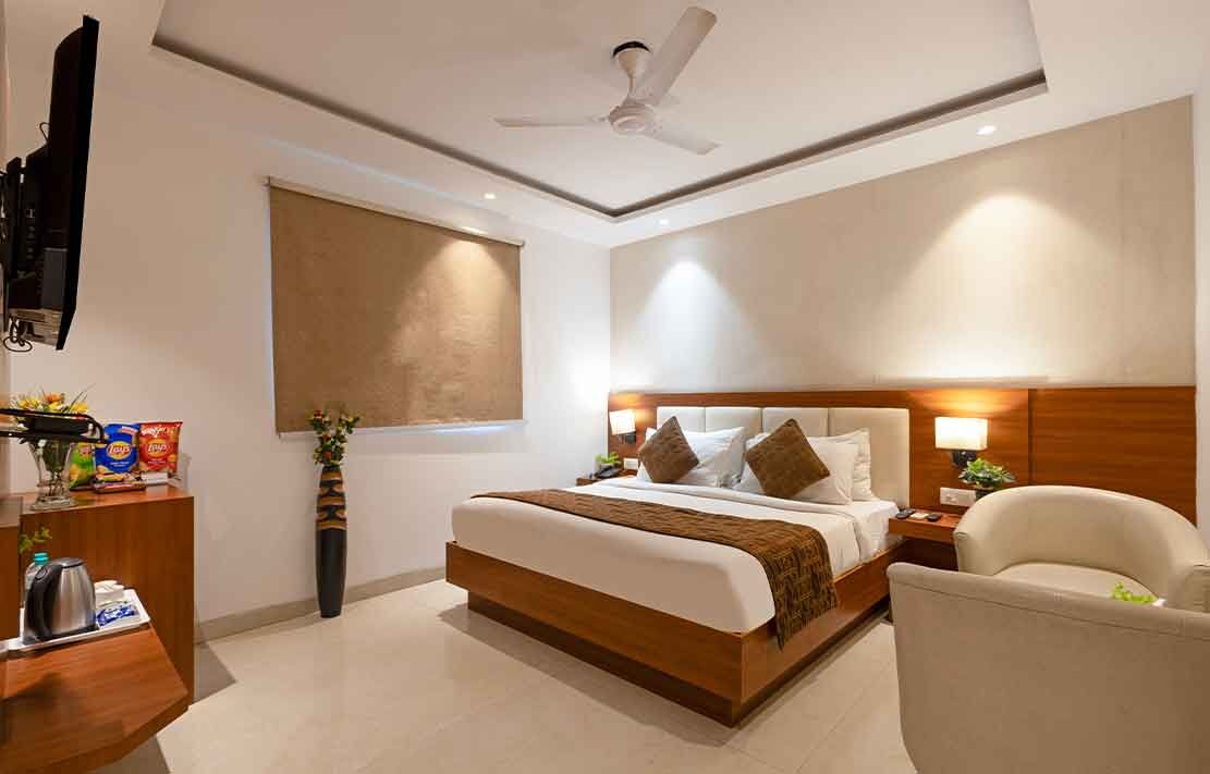 Mumbai, Business, Hotel Arch Aman Suites Mahipalpur