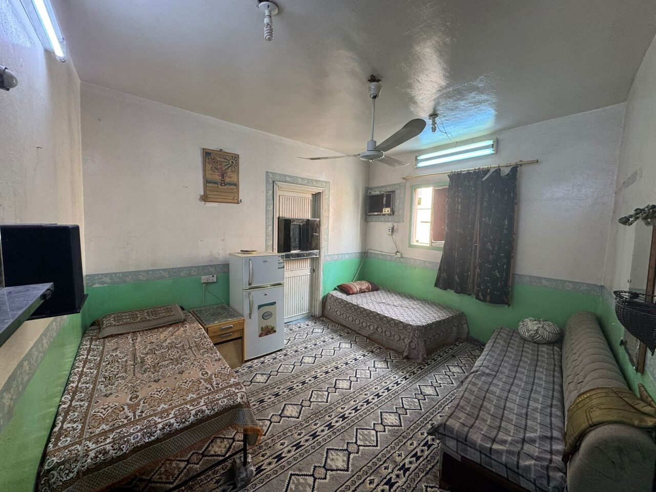 Manfouha, Bedspace For Rent, SAR 400/month,  Bed Space Available In Front Of Manfouha Matero Station (Blue Line)