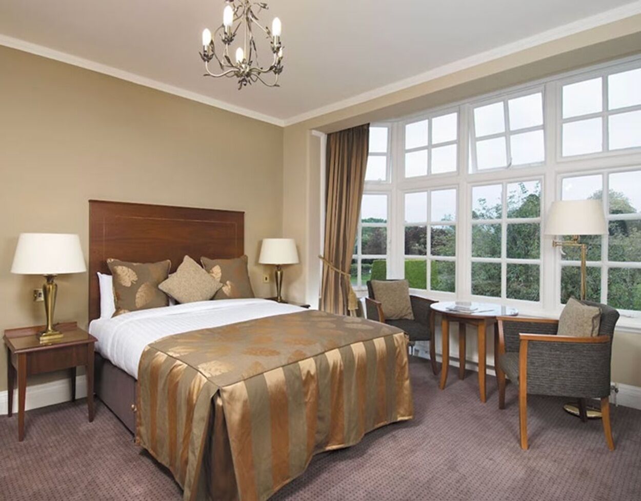 London, Travel, Christmas Breaks 2026 UK | Grovefield House Hotel From £209
