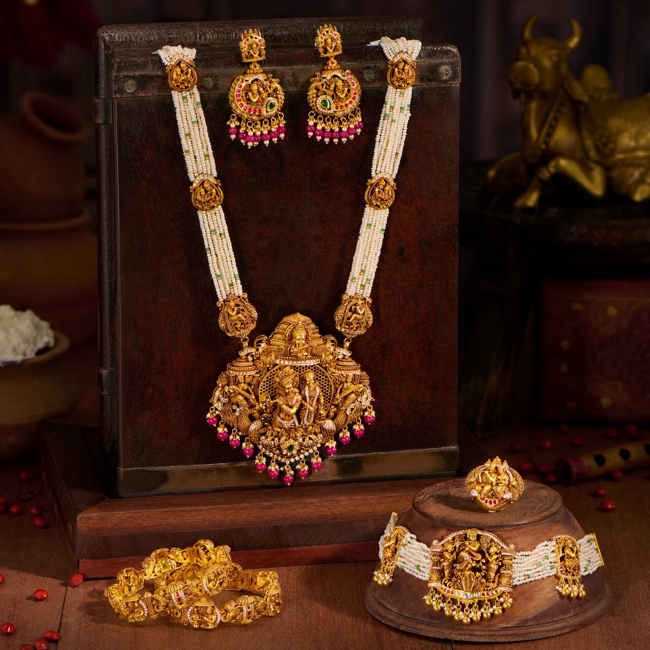 Sydney, Jewelry, Krishna Leela &ndash; Traditional Gold Jewellery Collection