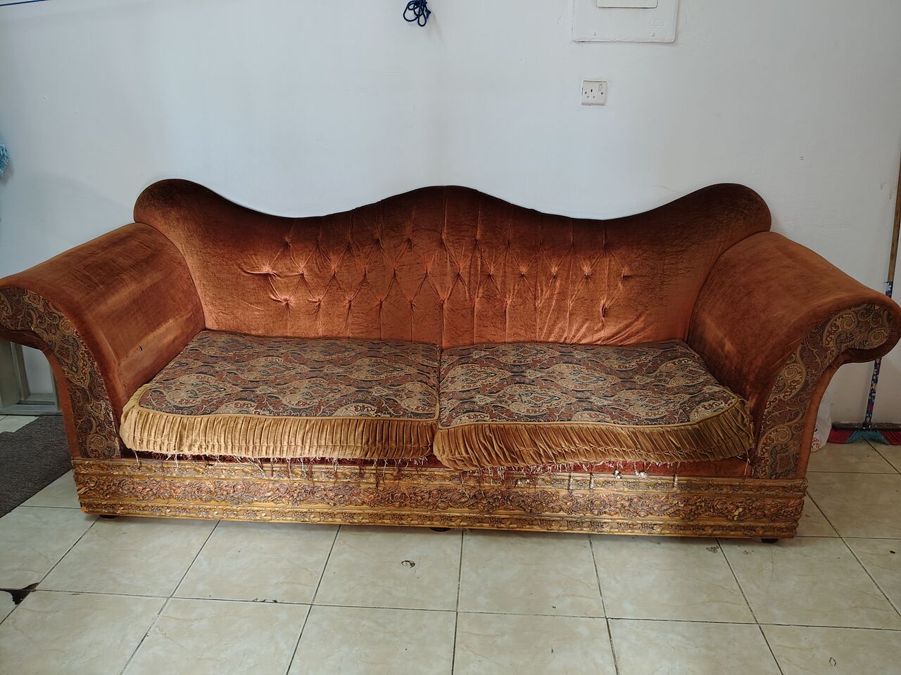 Yanbu, Appliances, Fridge And Sofa Available For Sale