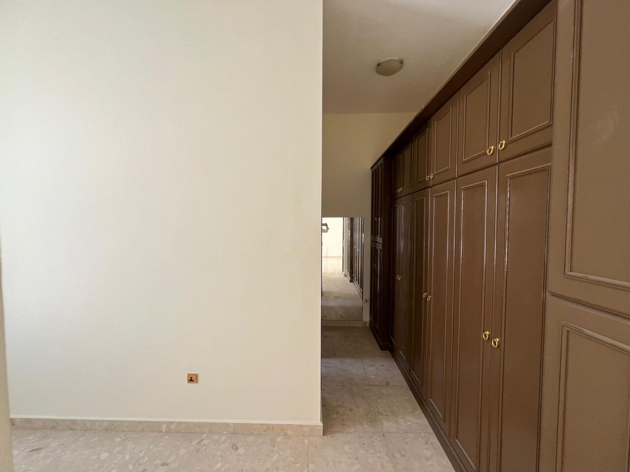 Manama, Villas, BHD 360000,  Elegant Fully Renovated Villa For Sale In Adhari | Near Highway | Private Pool