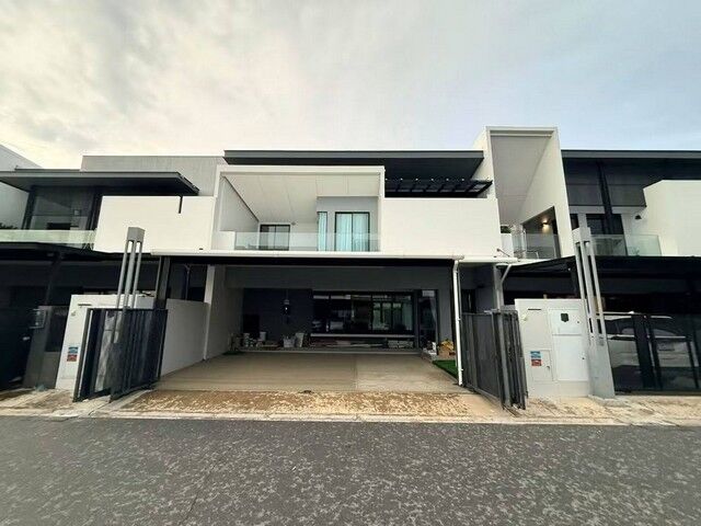 Bangkok, Villas, THB 110000,  41 Sq. Feet,  ให้เช่าบ้านเดี่ยว 2 ชั้น 225 ตรม. โครงการ