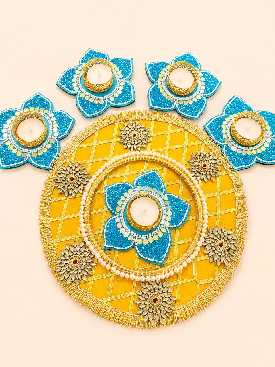 Mumbai, Collectibles, INR 1999,  Premium Handcrafted Gifts, Bandhanwars & Wedding Giveaways