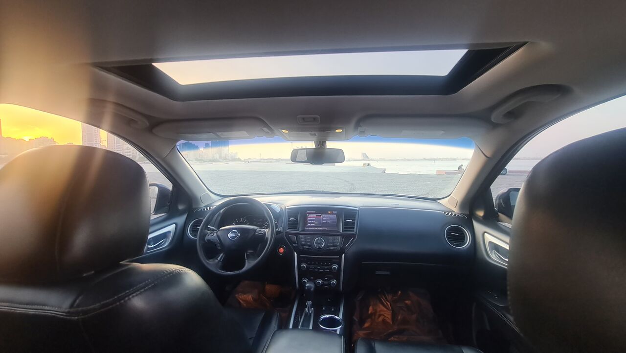 Juffair, Vehicles, Cars & Trucks , BHD 2350,  Nissan Pathfinder,  2013,  Automatic,  289 KM,   Full Option Instalments Option Available