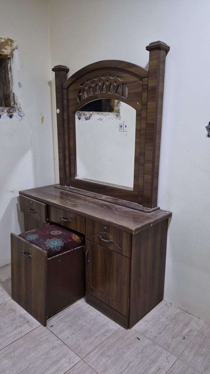 Thuqbah, Household Items, SAR 100,  Dressing Tables For Sale