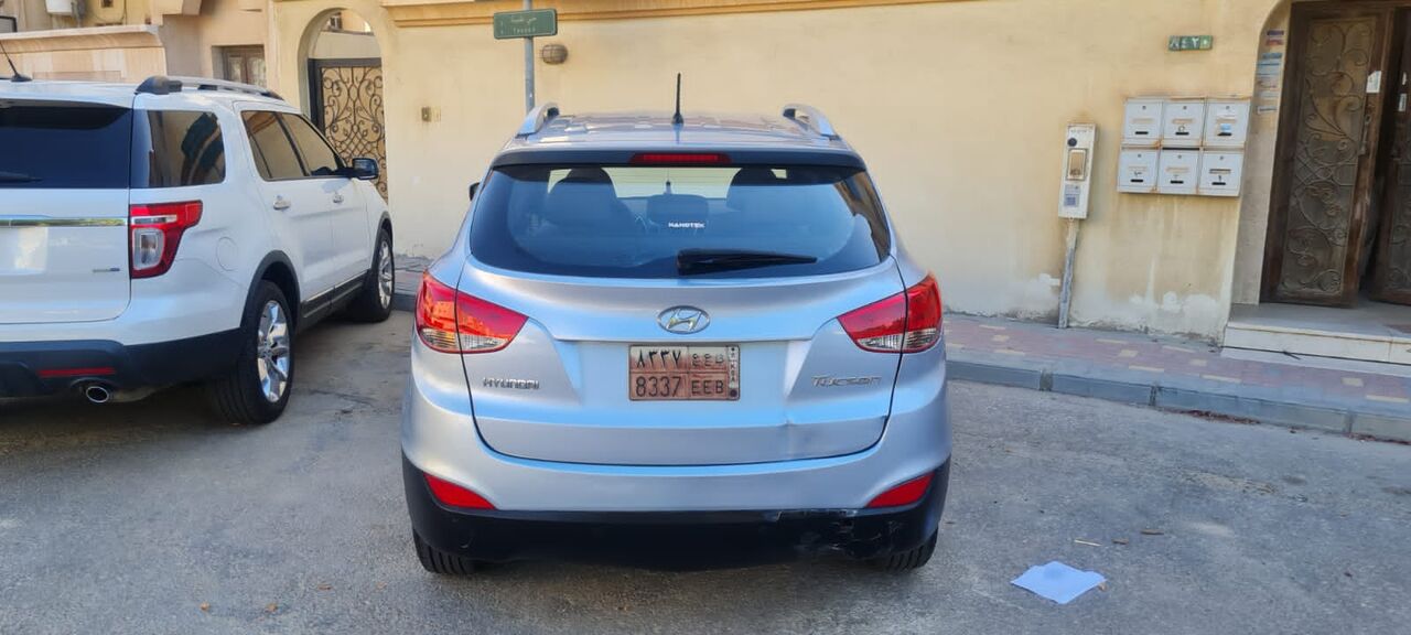 Jubail, Vehicles, Cars & Trucks , SAR 34000,  Hyundai Tucson,  2012,  Automatic,  215000 KM,  Very Good Condition Hundai Tucson -13 For Sale