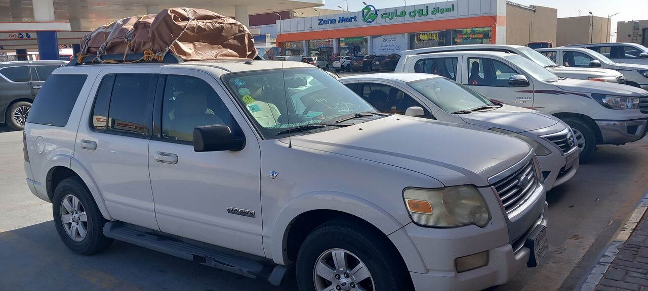 Jubail, Vehicles, Cars & Trucks , SAR 22000,  Ford Explorer,  2008,  Automatic,  345000 KM,  A Very Good Well Maintained   For Sale