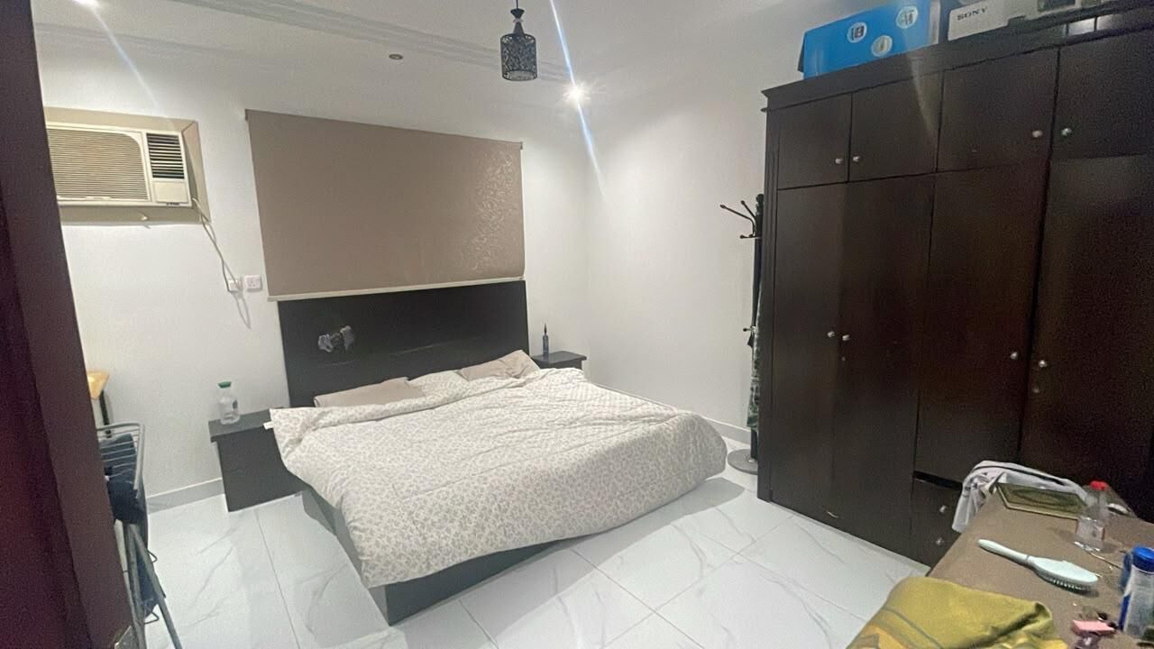 Jeddah, Holiday/Vacation Rentals, SAR 1800/month,  2 BR,  Furnished Family Flat For Small Malayali Family (non Smoker)
