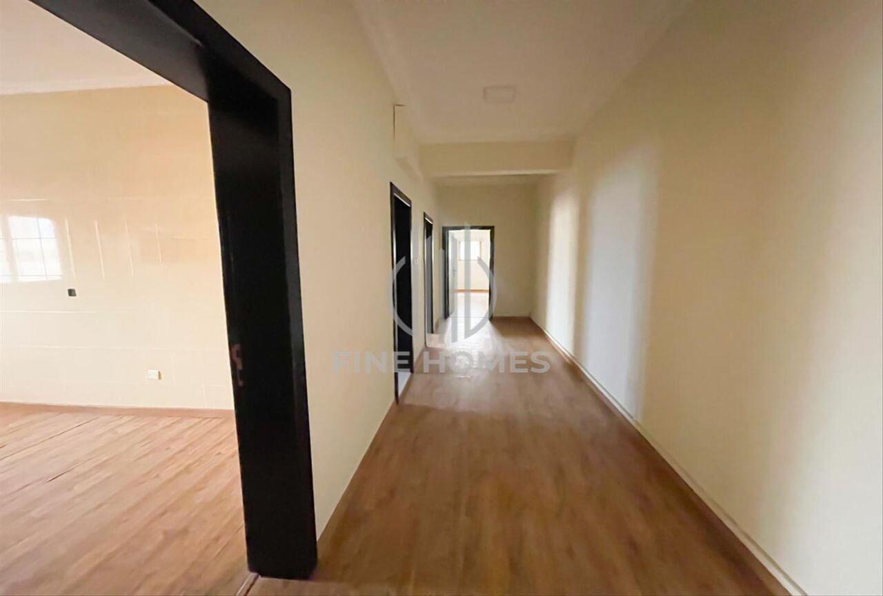 Manama, Offices, BHD 380,  GOOD DEAL | SPACIOUS | NEAR CITY