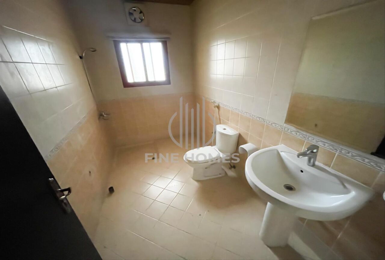 Manama, Offices, BHD 380,  GOOD DEAL | SPACIOUS | NEAR CITY