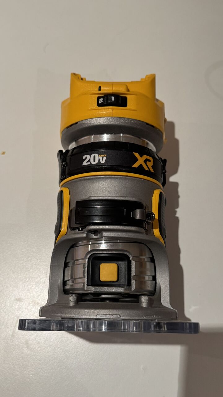Riyadh, Machinery, SAR 3100,  For Sale DeWalt 20V Cordless Tool Set, Including Sander, Router, Heat Gun, Oscillating Mul