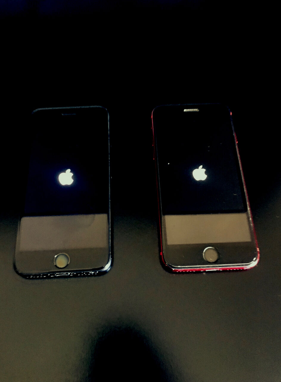 Manama, Mobile Phones, BHD 50,  IPhone SE & IPhone 8 - For Sale Or Exchange