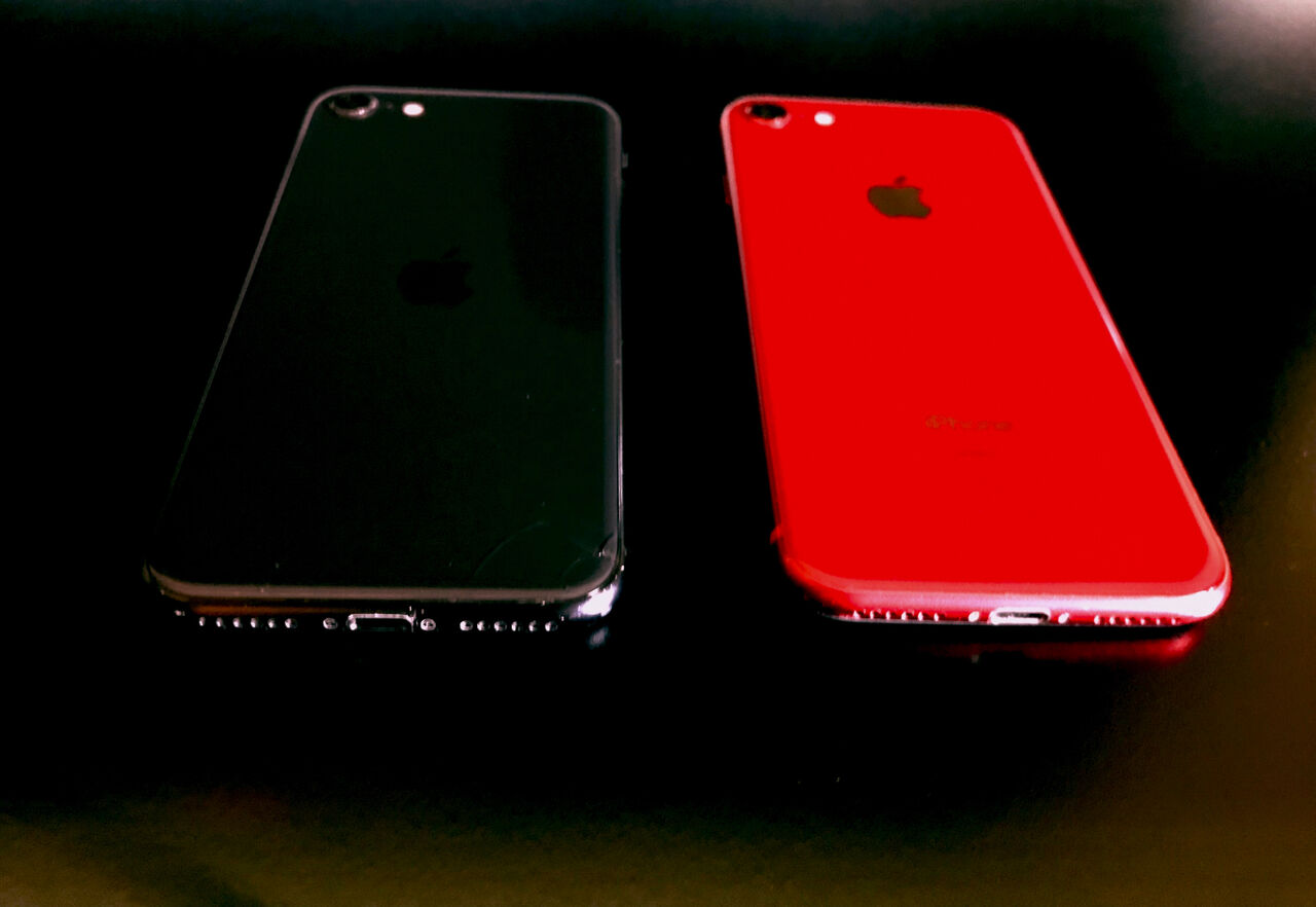 Manama, Mobile Phones, BHD 50,  IPhone SE & IPhone 8 - For Sale Or Exchange
