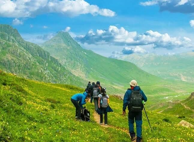 New Delhi, Travel, Splendid Hues Of Kashmir.4 Nights(1N Sonamarg, 1N Srinagar, 1N Gulmarg, 1N Pahalgam).