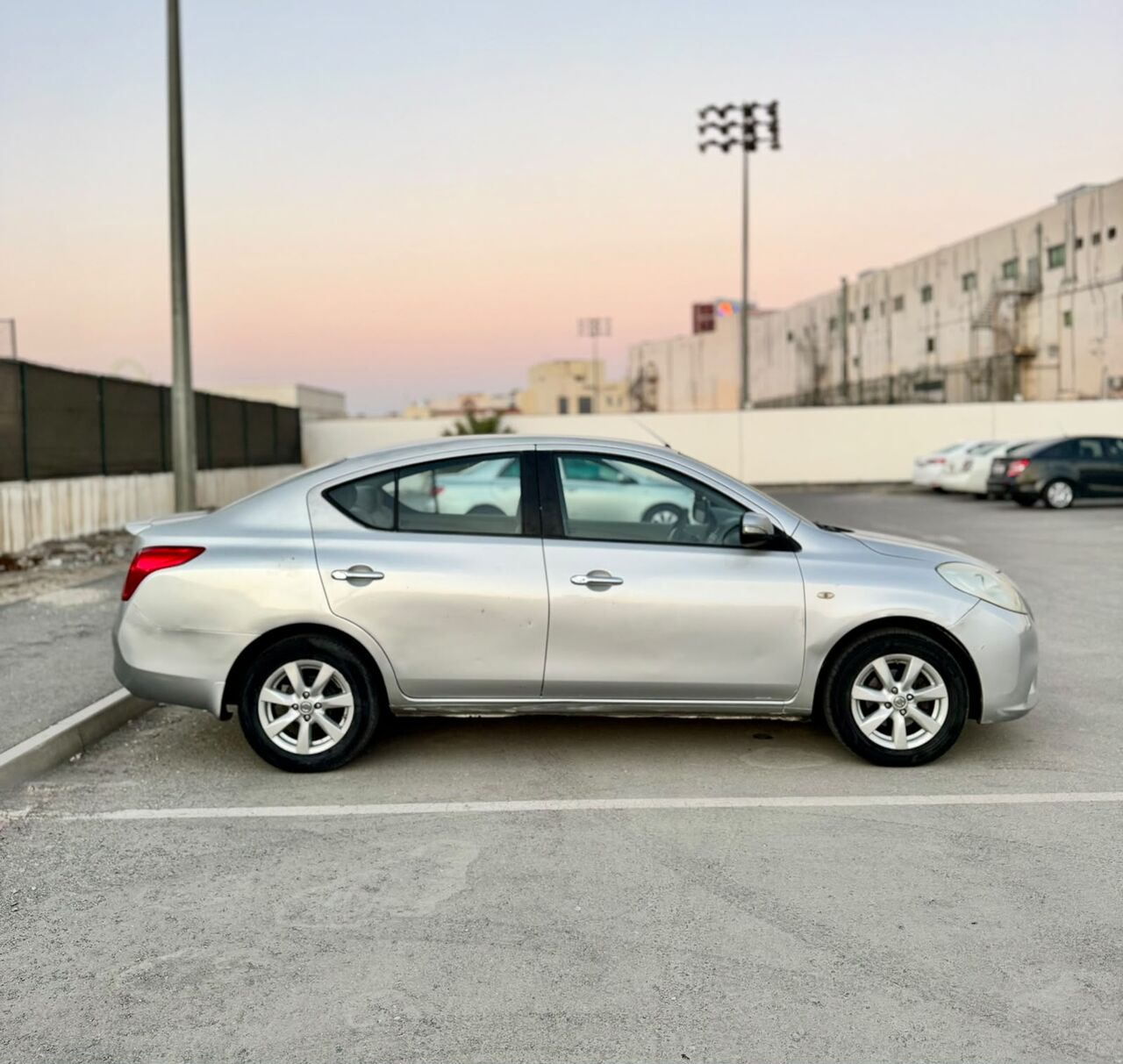 Zinj, Vehicles, Cars & Trucks , BHD 1800,  NISSAN SUNNY,  2014,  Automatic,  219092 KM,    | FULL OPTION | EXCELLENT CONDITION