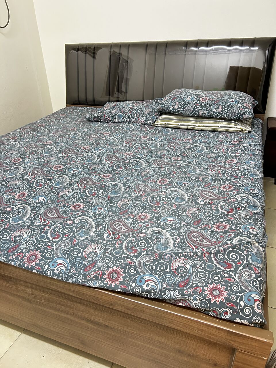 Khobar, Furniture, SAR 450,  Selling Bed In Good Condition Without Mattress