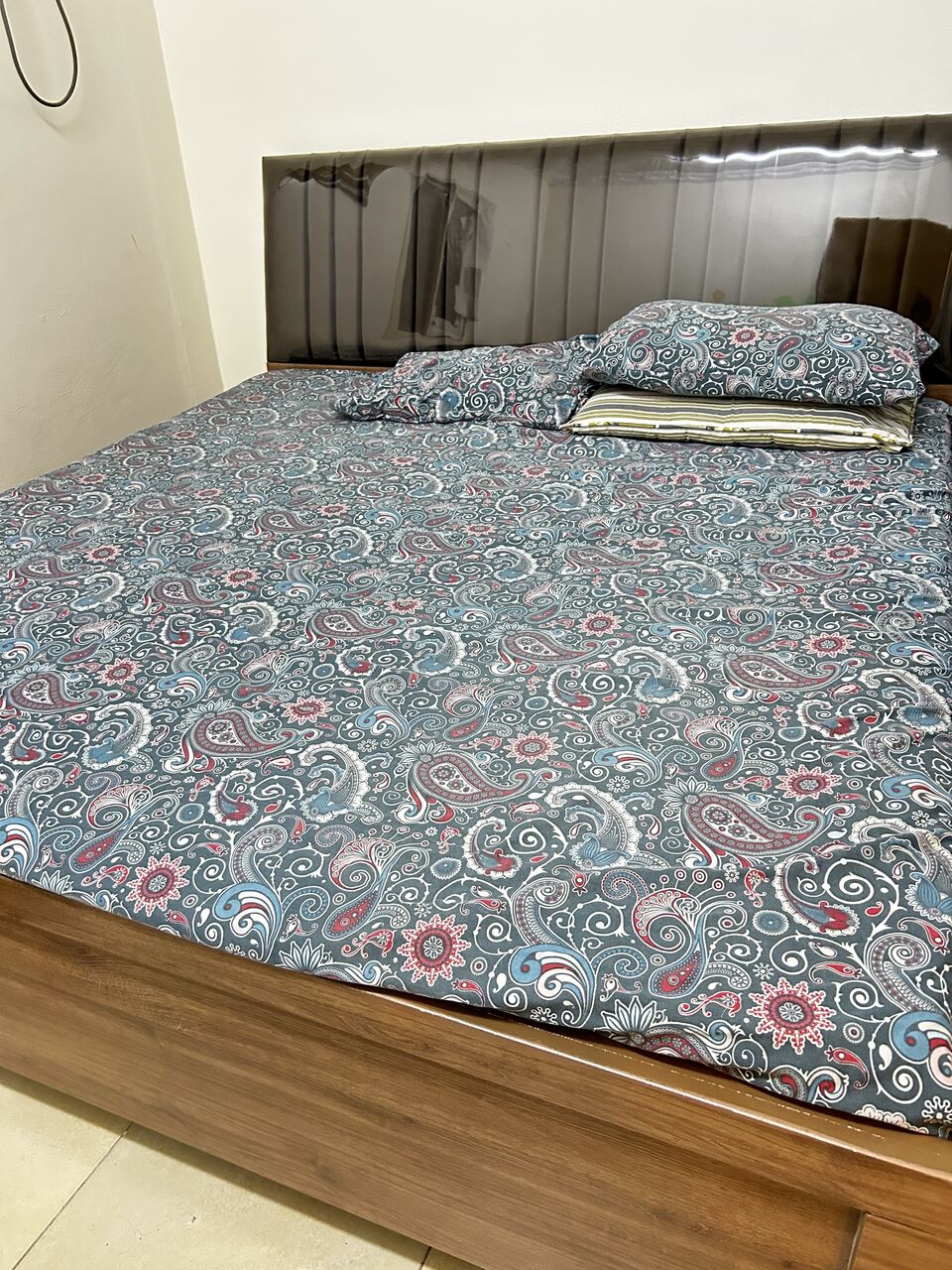 Khobar, Furniture, SAR 450,  Selling Bed In Good Condition Without Mattress