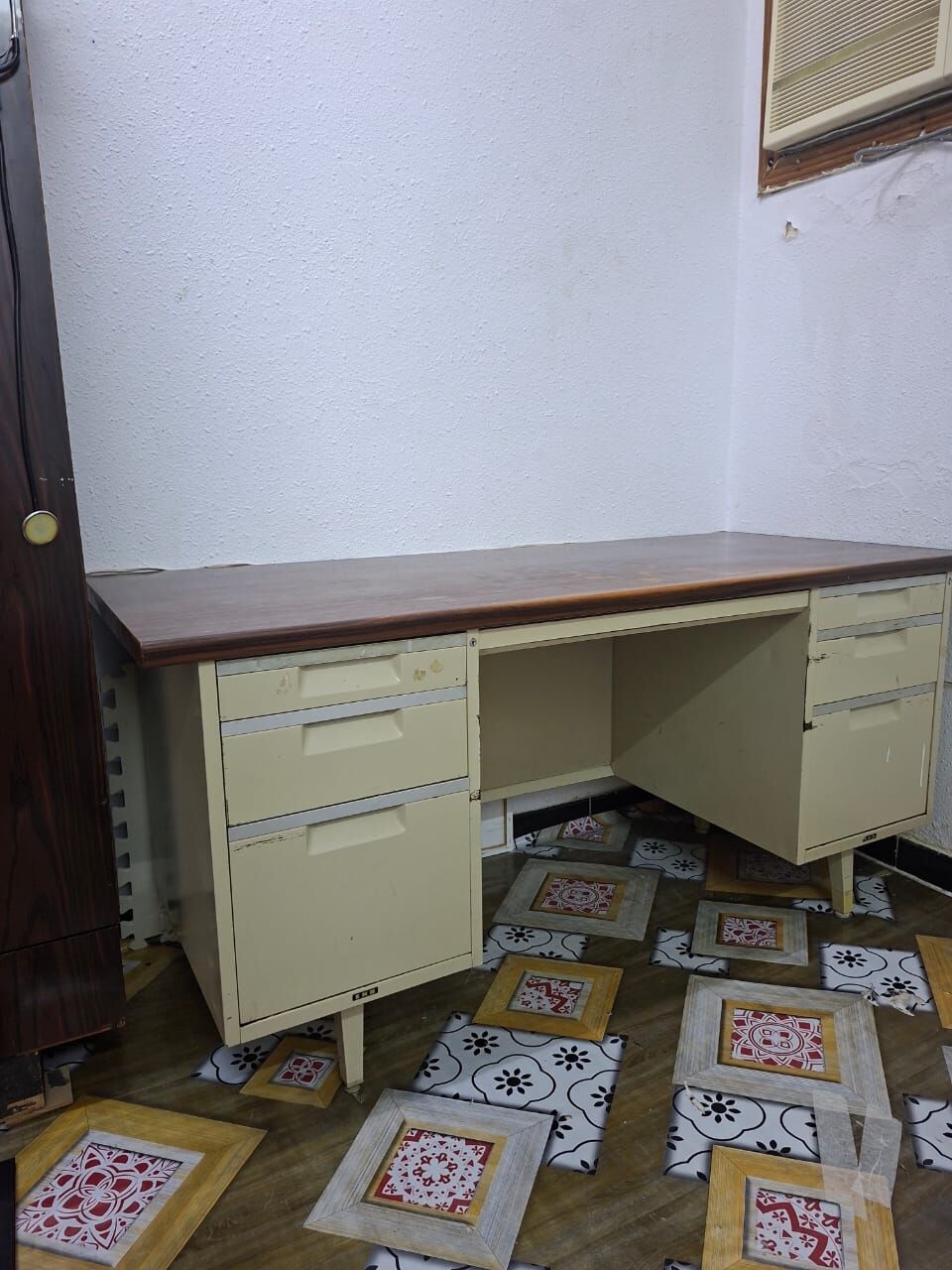 Salamah, Household Items, SAR 180,  Two Side Drawer Steel Table